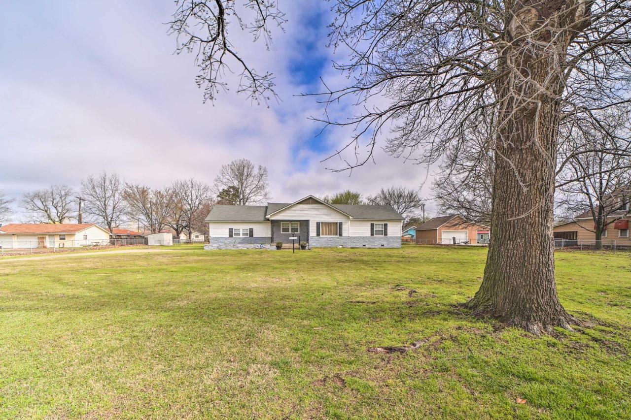 Lake Eufaula Retreat With Fire Pit, Near Main St! Villa Bagian luar foto